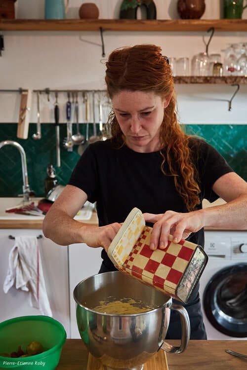 juliette-mayri-concentration-cuisine Juliette Mayri en cuisine, concentration